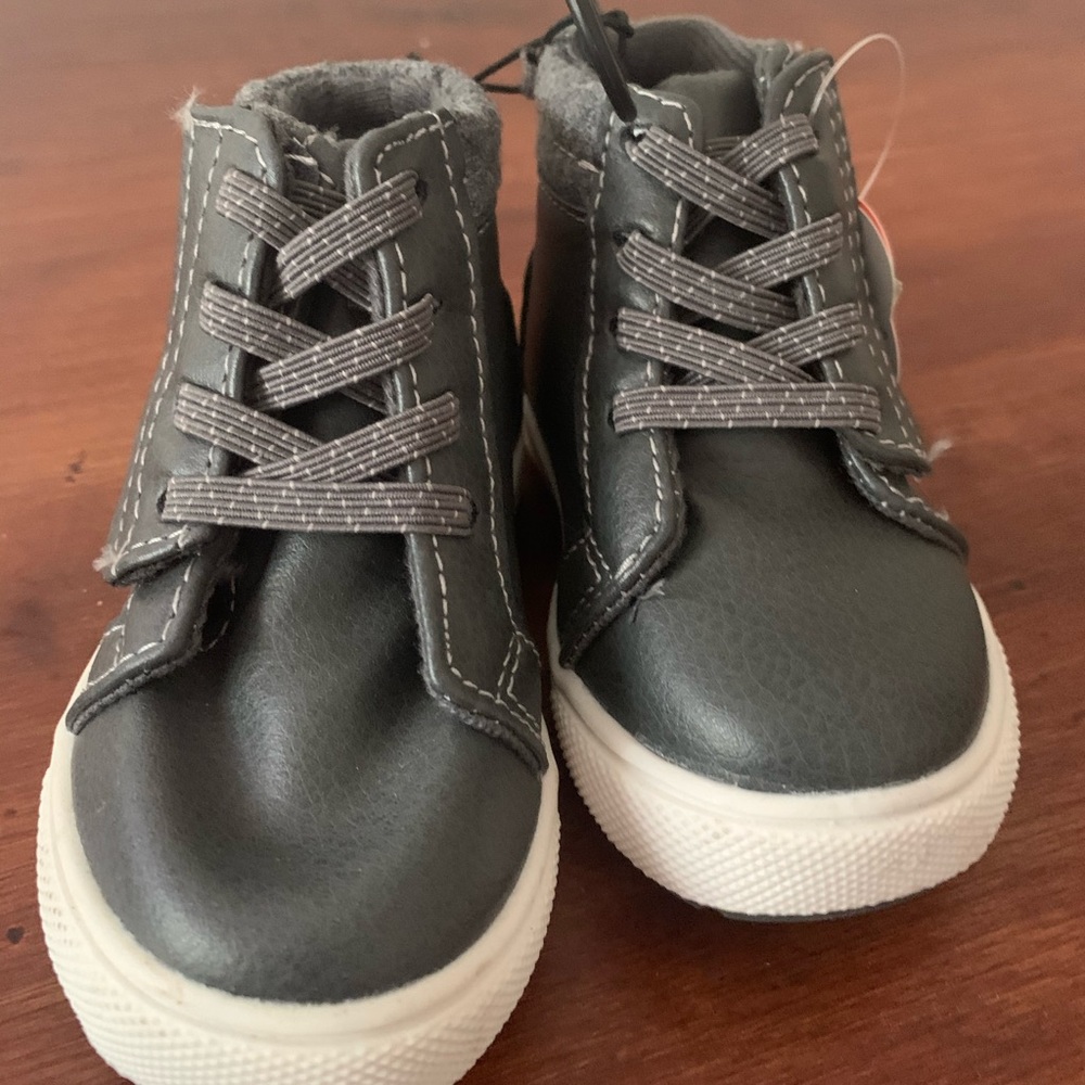 New Little Boys Boots Size 3